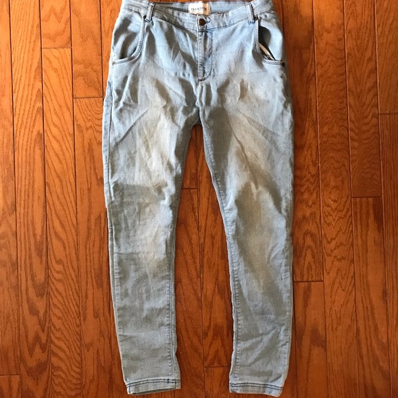 Other - Flex fit light wash jeans